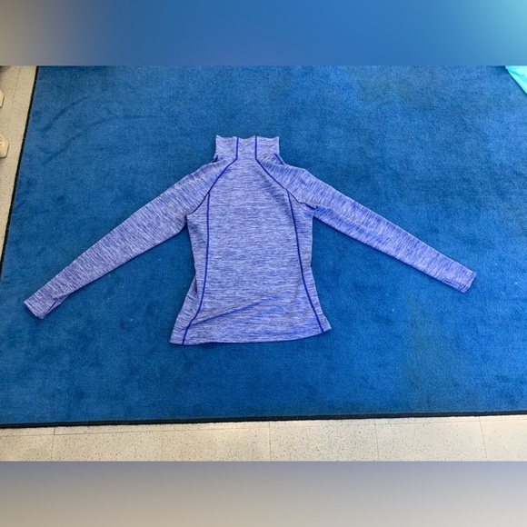 Under Armour Fitted sweater - Picture 2 of 3